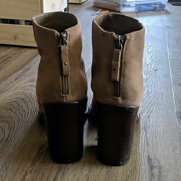 Kelsi dagger chunky heel booties - Picture 2 of 4